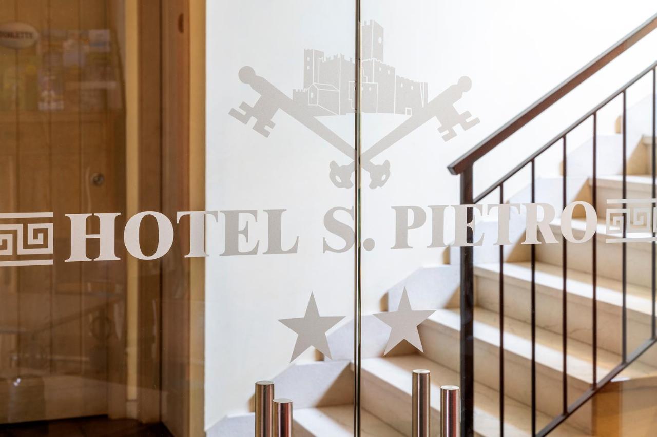 Hotel San Pietro ヴィッラフランカ・ディ・ヴェローナ エクステリア 写真